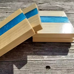 ที่รองแก้วชาไม้และเรซิ่นลายคลื่นทะเล สไตล์คลาสสิก สำหรับใช้ในบ้าน โรงแรม หรือร้านอาหาร ราคาขายส่ง ผลิตด้วยมือในอินเดีย - Product Image 1