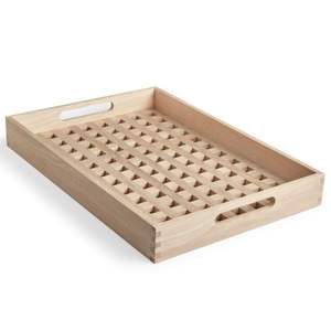 Bandeja Ovalada para servir hecha a mano de madera con diseño moderno y opciones personalizables de AXIOM para comedor de granja - Product Image 6