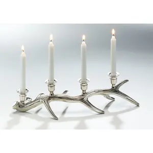 Candelabro Minimalista Contemporáneo para Salas de Estar Modernas, Detalles en los Brazos, Hecho a Mano por Zahid Exports, Gran Mayorista - Product Image 1