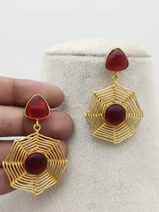 Pendientes colgantes de latón de alta calidad Sunspire, Perla de imitación, chapado en rodio, elegante diseño llamativo, moda personalizable - Product Image 6