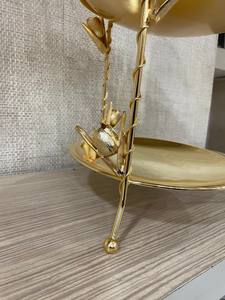 Présentoir à gâteaux en métal à 2 niveaux Présentoir à gâteaux en métal plaqué or pour décoration de table de fête de luxe - Product Image 4