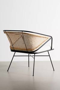 Fauteuil de salon moderne en aluminium avec dossier en rotin synthétique tressé et siège rembourré pour une utilisation en intérieur et en extérieur - Product Image 4