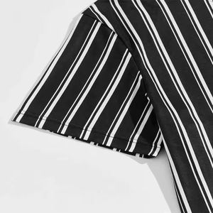 Men's Summer Breathable Casual Thin Quick Drying Polyester/Cotton Solid Pattern Sportswear Set Short Sleeve <b>Top</b> Sport Shorts - Product Image 3