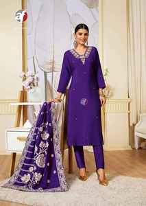 Dernier styliste Kurti en soie romaine Pantalon Dupatta Tenue de travail à la main pure très demandée pour adultes Mode féminine la plus tendance - Product Image 5