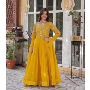 Venta caliente India diseñador Anarkali vestido para boda y fiesta disponible a precios al por mayor de La India - Product Image 1
