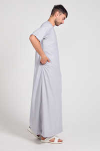 Jubbah cómodo para hombres 2024 última colección Jubba árabe elegante para hombres Thobes Venta caliente thobes Jubbah para hombres - Product Image 3