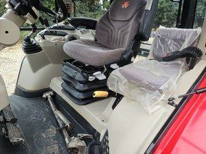 Tracteur agricole d'occasion Massey Ferguson 6612 FWD, moteur diesel 4 cylindres, transmission 4x4, pompe de boîte de vitesses, roulement - Product Image 6