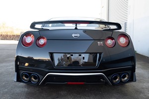 NISSAN (R35) GT-R Certifié Propre et en Bon État - 458 KM 2022 RHD Droit et Gauche - Product Image 4