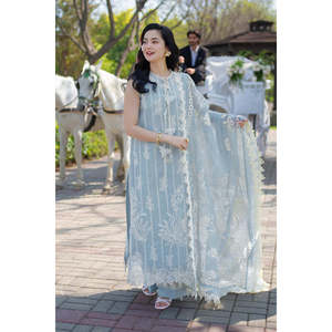 Ensemble en mousseline brodée pour femmes avec chemise, dupatta et pantalon 3 pièces - Rang Rasiya BIC-4882 - Product Image 1