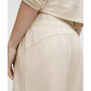 Pantalones cortos de mujer con logotipo impreso personalizado 100% algodón polar color sólido pantalones cortos de verano de alta calidad ropa casual diaria para mujer - Product Image 5