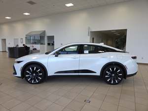 ใหม่ 2026 สำหรับ Crown Platinum AWD รถซีดานหรู ยูโร 6 เกียร์อัตโนมัติ ภายในสีเข้ม กล้องมองหลัง - Product Image 5