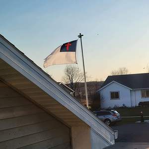 Drapeau chrétien 3x5 pieds fabriqué aux États-Unis avec croix brodée et œillets en laiton - Bannière en nylon haute résistance USA TOP FLAGSINC - Product Image 3