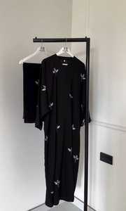 ชุดเดรสดูไบแบบเรียบง่ายของผู้หญิงชุดเดรสผ้าระบายอากาศได้ดีปักลายใบไม้ - Product Image 2