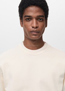 2025 nueva llegada poliéster Streetwear Casual negro algodón liso sudadera al por mayor hombres cuello redondo sudaderas de gran tamaño - Product Image 5