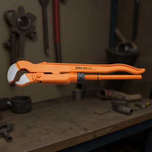 Clé à tuyau en acier forgé de modèle suédois avec mâchoires fines à 45 degrés - Product Image 3