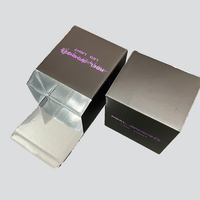 Boîte-cadeau d'emballage de lumière LED personnalisable avec le logo Inserts en carton ivoire et conception de la boîte à plis Type de doublure en éponge de stratification mate