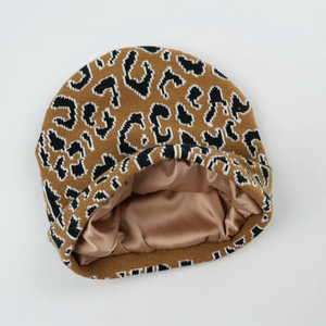 Vente en gros OEM Bonnets ajustés unisexes Style de rue à la mode pour l'Europe et les États-Unis Loisirs chauds sans avant-toit - Product Image 1