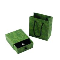 Boîtes rigides écologiques de luxe sur mesure pour bijoux (bagues, colliers, boucles d'oreilles) - Emballage cadeau en carton couleur personnalisée