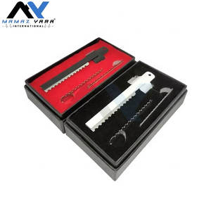 Muestra gratis de alta calidad moldeador de pelo de acero inoxidable anillo de dedo de la mejor calidad herramienta de peluquero adelgazamiento maquinilla de afeitar Barbero dedo maquinilla de afeitar - Product Image 2