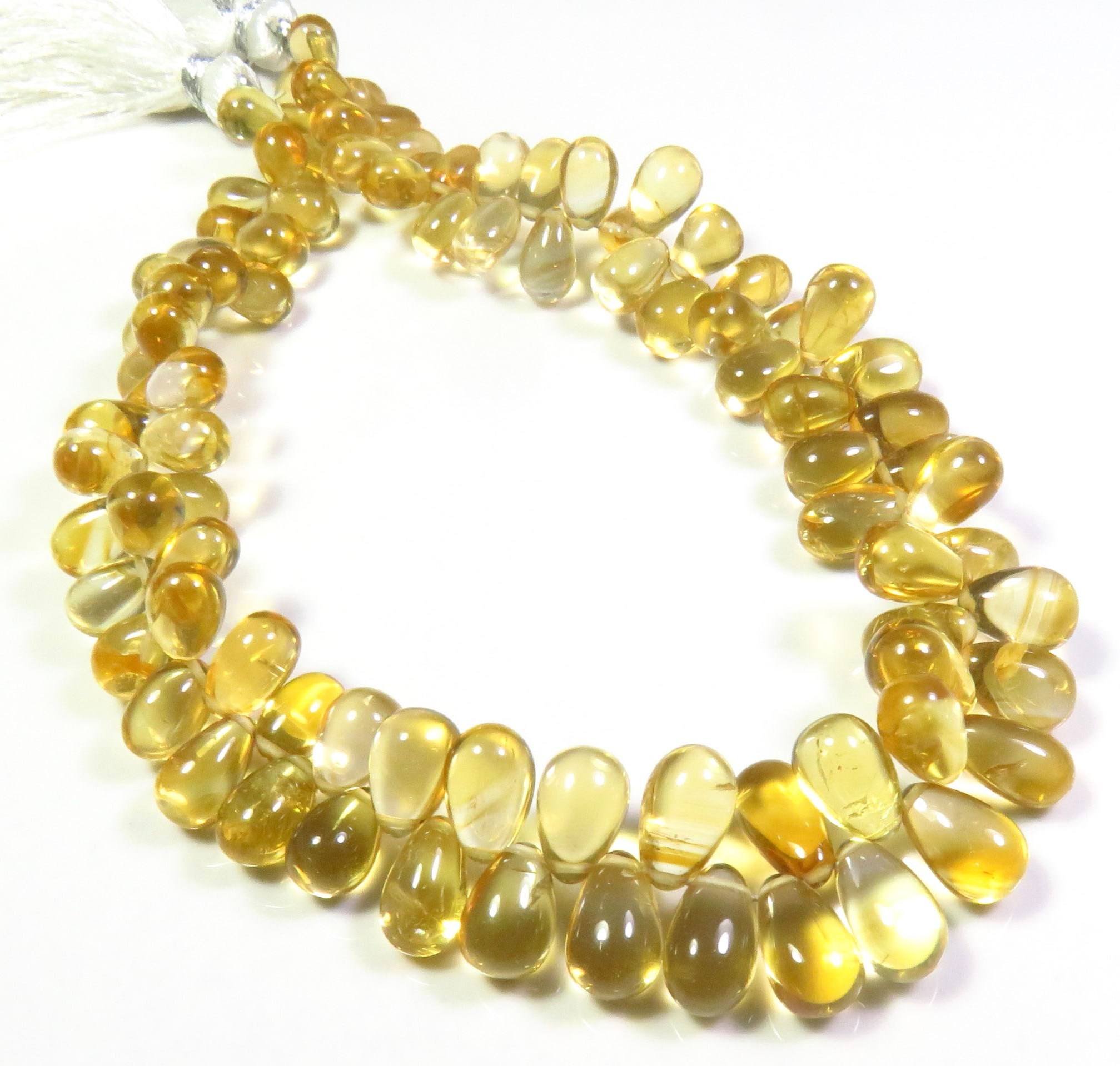 สีเหลือง