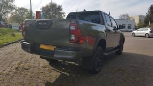 2023 pour Toyota Hilux utilisé GCC AWD avec pneus R20 sièges en cuir régulateur de vitesse ACC émission Euro6 - Product Image 5