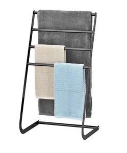 Présentoir de serviettes de salle de bain autoportant pour une organisation polyvalente des serviettes dans tous les coins - Product Image 3