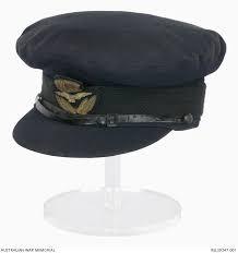 Chapeau officiel en gris anthracite et bleu foncé avec détails distinctifs Chapeaux brodés à la main - Product Image 5