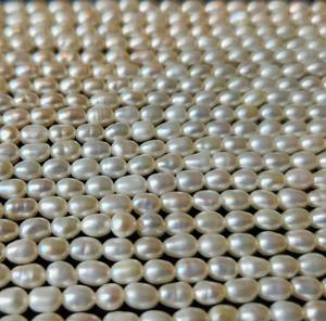 Cuentas de perlas de agua dulce blancas cultivadas naturales indias, hebras sueltas sin tratar para la fabricación de joyas, piedras preciosas ópticamente eficaces - Product Image 3