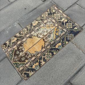 Alfombra de 1.6x2.8 pies, Alfombra Turca Vintage Pequeña, Alfombra de Lana Azul - Product Image 2