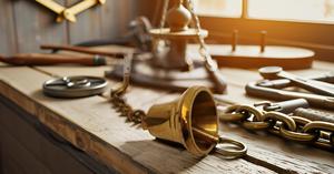 Llavero de campana de latón con clip de mosquetón Accesorio elegante y funcional - Product Image 5