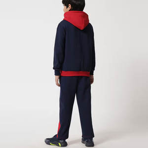 Chándal ligero y transpirable para niños, ropa deportiva suave y elástica de dos piezas para comodidad durante todo el día - Product Image 4