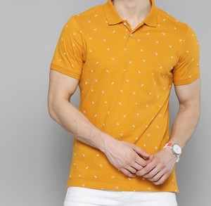 Vêtements décontractés personnalisés pour hommes Jaune moutarde et blanc T-shirt à col polo en coton imprimé avec boutons T-Shirt coupe normale pour hommes - Product Image 3