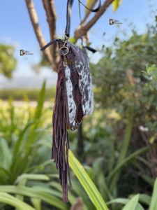 Bolso de Mano de Cuero Vacuno con Flecos, Hecho a Mano, Tallado, Estilo Bohemio Gitano Vintage, Bolsos de Hombro Elegantes, Gran Venta - Product Image 4