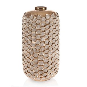 Vase végétal doré et vase à fleurs design idéal pour la décoration intérieure personnalisé fait à la main meilleur décor intérieur et design fait main - Product Image 5