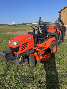 Tracteur de jardin diesel Kubota G26 26 CV avec bac de ramassage et transmission hydrostatique à vendre - Product Image 4