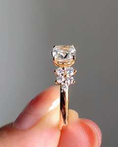 Coussin Cut Lab Créé Diamant CVD Bague de Fiançailles Cluster Lab Grown Diamond Ring 1.65 CTW Cushion Lab Diamond Bridle Ring VS1 - Product Image 2