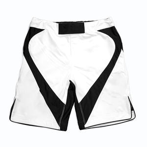 Pantalones cortos de lucha personalizados al por mayor, bóxer de boxeo para hombre, pantalones cortos de MMA, ropa de gimnasio duradera impresa personalizada, servicio OEM fabricado en Pakistán - Product Image 1