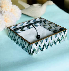 Classic Style Wooden MDF Rectangle Napkin Holder with 500mm Diameter for Dining <b>Table</b> - Product Image 1