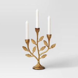 Candelabro de metal adecuado para comedores de estilo vintage, ambiente de luz de velas lujoso para ocasiones especiales - Product Image 2