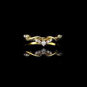 Corona de corte redondo, Diamante cultivado en laboratorio, oro amarillo de 14 quilates, anillo de fiesta de compromiso fino para novia, propuesta perfecta, regalo de aniversario - Product Image 1