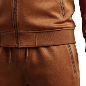 Conjunto Deportivo Personalizado con Logotipo, Sudadera con Capucha y Pantalones de Chándal de Forro Polar Técnico de Poliéster, Conjunto Deportivo de Dos Piezas para Hombre - Product Image 5