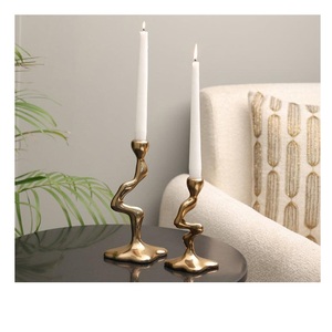 Bougeoir en métal fait à la main personnalisé nouveau style de pilier de bougie pour la décoration de la maison et du mariage lot de 2 bougeoirs pour l'éclairage - Product Image 1