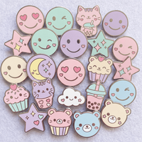 Fabricant de badges en émail en gros, badges en métal design mignons, cadeaux, épingles de revers personnalisées avec logo