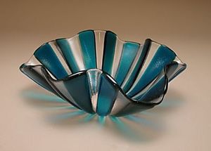 Bol de service à salade en résine époxy fait à la main de meilleure qualité en bois de manguier Design moderne Style ange Inde pour les fêtes de mariage au design moderne - Product Image 5