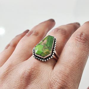 Anillo de mujer Ataúd natural Verde Cobre Turquesa Anillo de piedras preciosas Piedra natal de Diciembre Joyería hecha a mano Anillo de plata esterlina 925 - Product Image 4