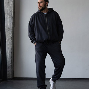 Conjunto Deportivo de Invierno para Hombre, Talla Grande, Color Sólido, Marca Privada OEM, Sudadera con Capucha y Pantalones Personalizados con Logotipo, 2 Piezas - Product Image 1