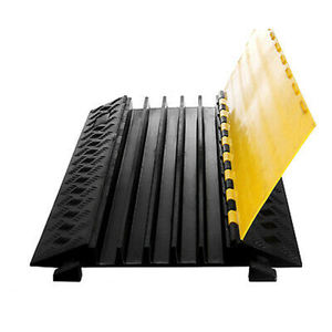 Emco Heavy Duty 5 canales de goma + PVC manguera y protector de cable amarillo negro cubierta de joroba de velocidad para seguridad vial y eventos al por mayor - Product Image 4