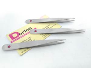 Pince à épiler à sourcils en acier inoxydable personnalisée de haute qualité applicateur de sourcils coloré avec produit d'étiquette supérieure à pointe inclinée - Product Image 3