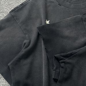 เสื้อยืดผู้ชายทรงหลวมแบบดรอปโชว์เดอร์ ผ้าเจอร์ซีย์เนื้อนุ่ม น้ำหนักเบา 230 กรัม ผ้าฝ้าย 100% คุณภาพสูง ฟอกสีสไตล์วินเทจ - Product Image 3