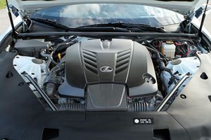 Lexus LC 500 Convertible 2021 Usado en Excelentes Condiciones, 17 mil Millas, Motor V8 de 471 hp, Paquete Touring, Amortiguador de Rendimiento Yamaha - Product Image 6